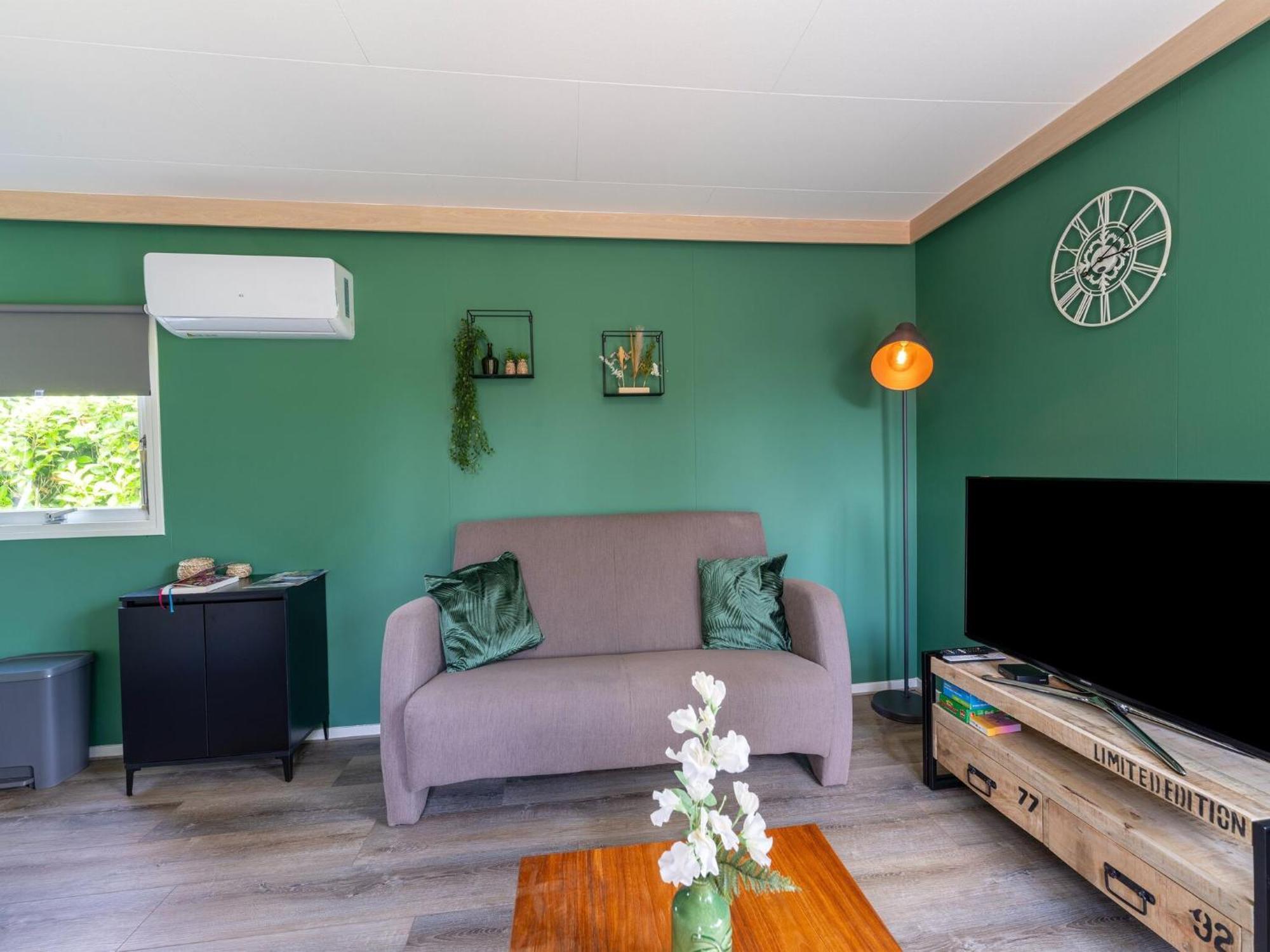 Cozy Chalet In Stegeren With A Terrace المظهر الخارجي الصورة